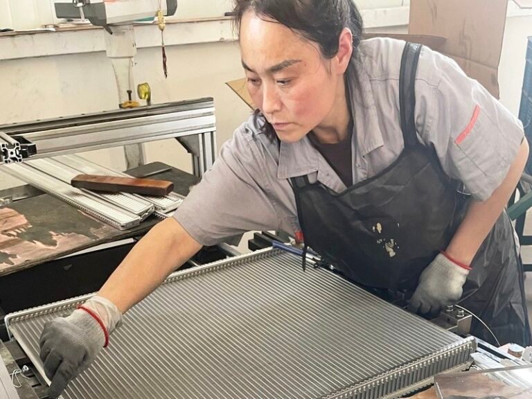 Aluminum radiator assembly