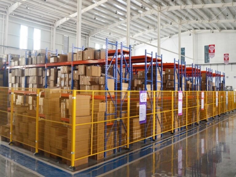 Aluminum radiator warehouse